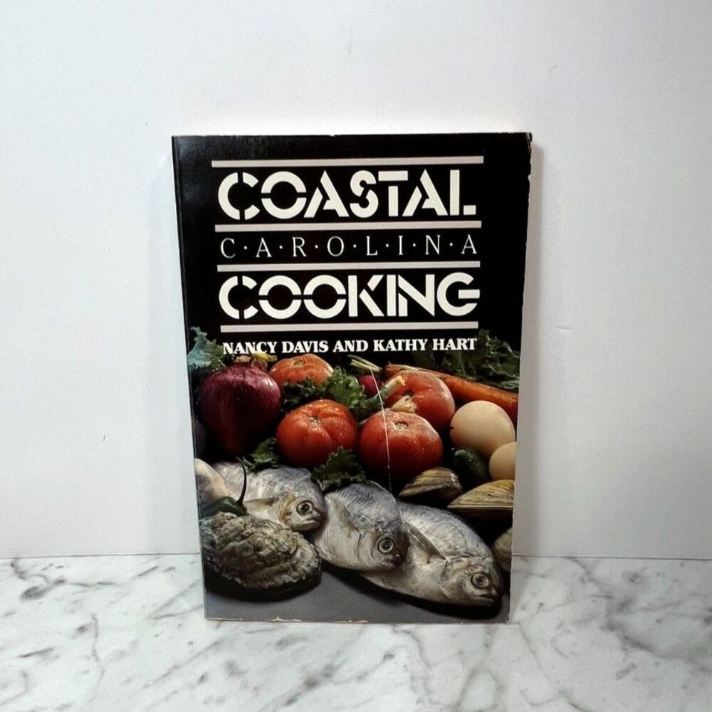 Coastal Carolina Cooking Southern Recipes Seafood Paperback Book Davis Hart 1986